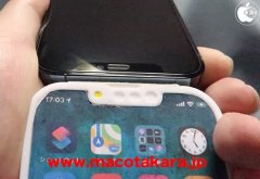 iPhone 13 Pro 3D样机显示相同的iPhone 12设计，
